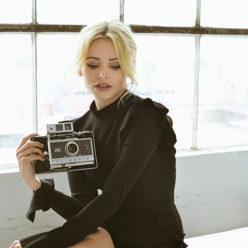 Lara Jade Fashion Film Set